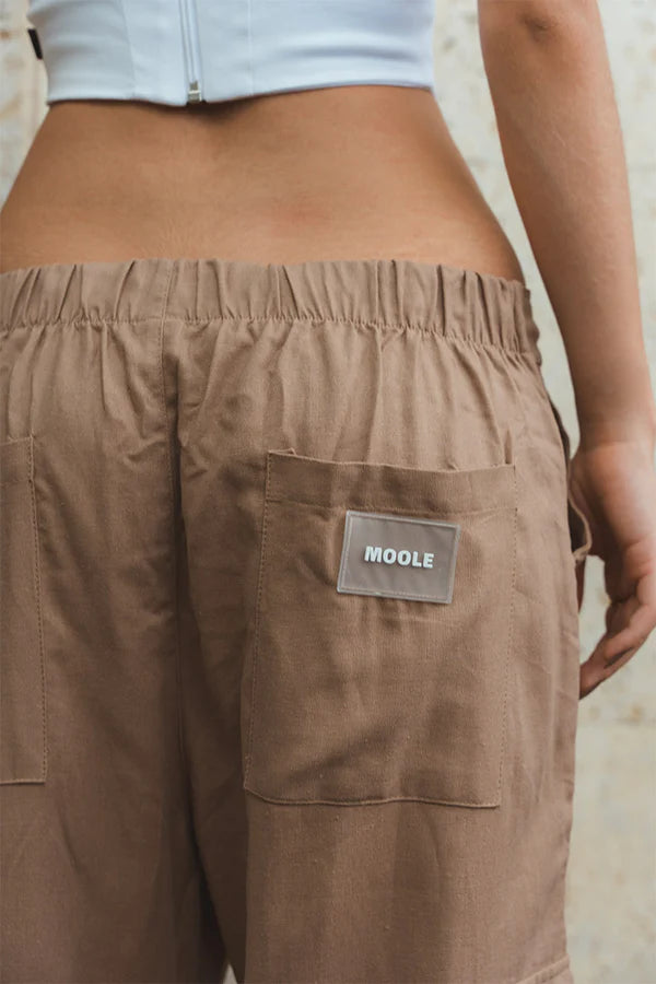 PANTALON UTILITARIO EN LINO | CAFE