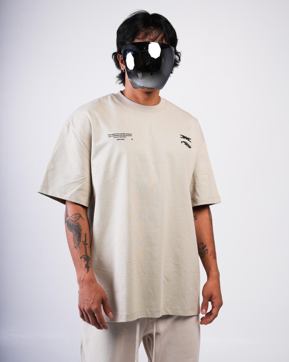 Urano T-Shirt | OVERSIZE